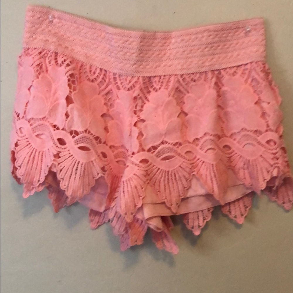 Choral lace shorts